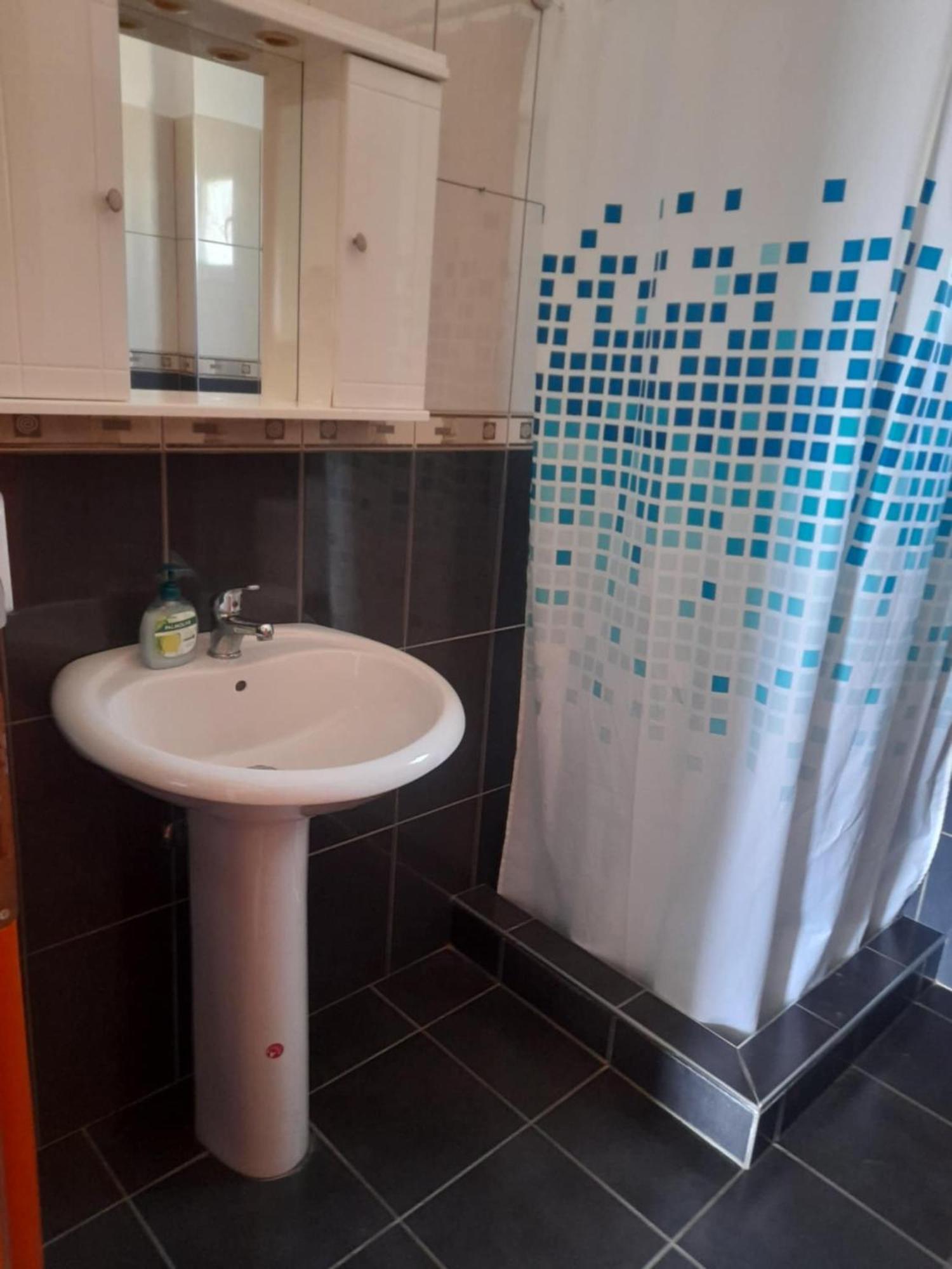 Vila Rapo Himarë Dış mekan fotoğraf