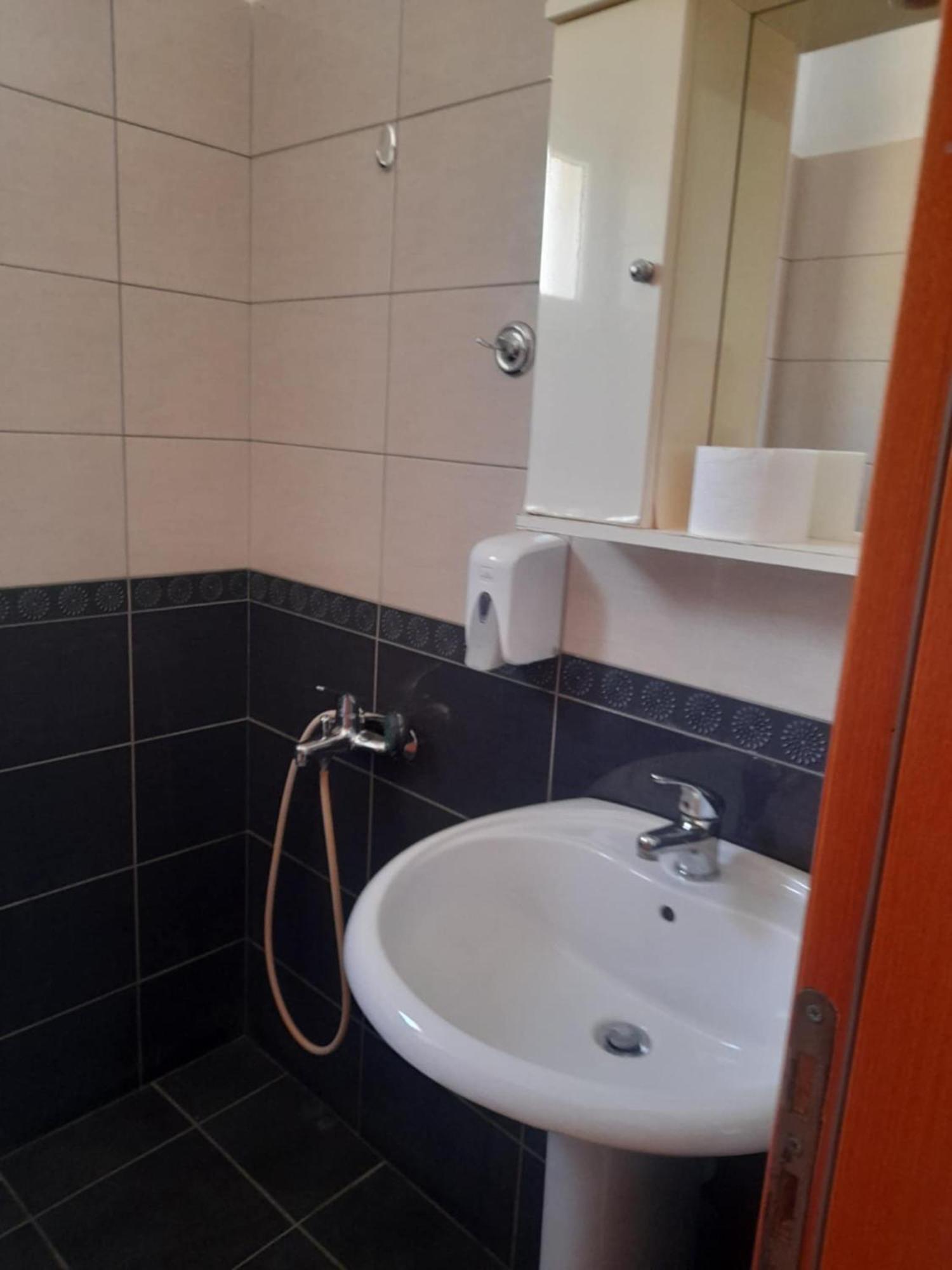 Vila Rapo Himarë Dış mekan fotoğraf